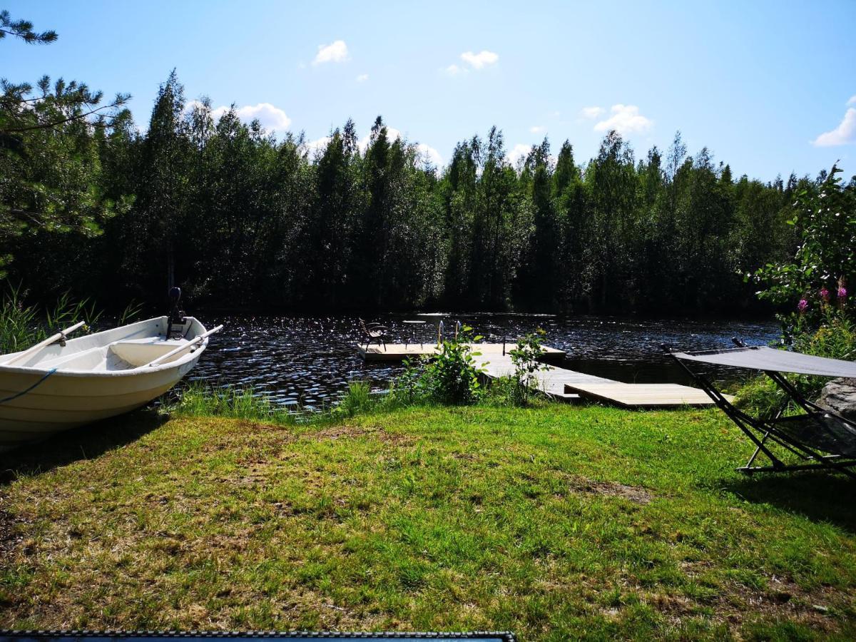 Lakeside Cottage Metsaeranta Savonranta エクステリア 写真